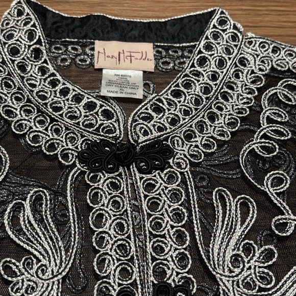 🔥🔥Vintage Mary McFadden Sheer Embroidered Vest – Asian-Inspired Glam Size: XL🔥🔥 - Picture 7 of 7